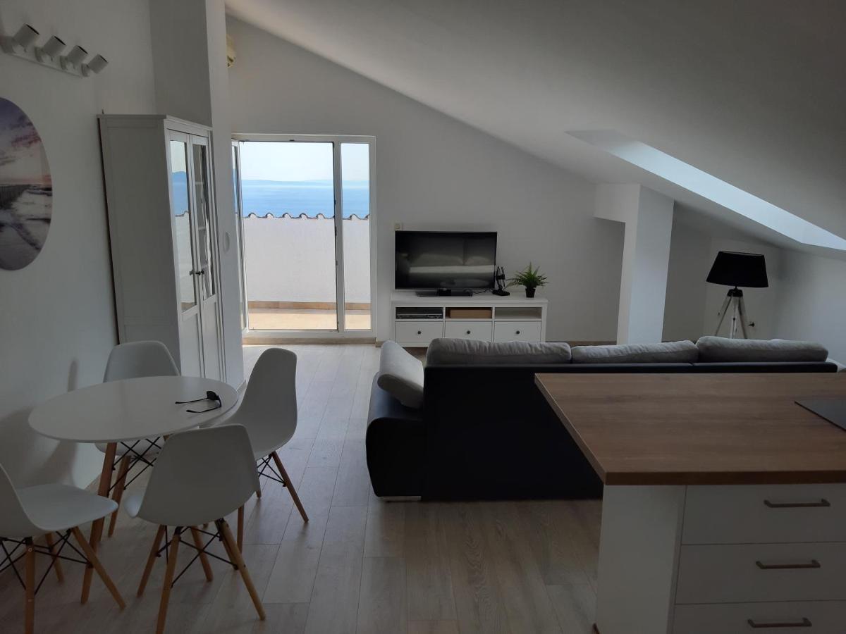 Sea View Later Apartment Рийека Екстериор снимка